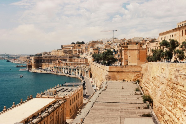 Expatriation malte interview